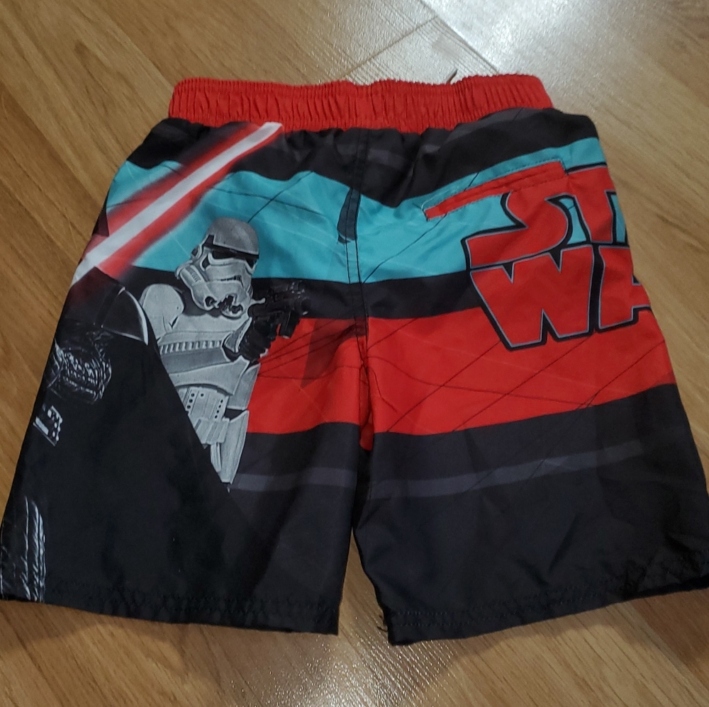 SWIM TRUNKS BOYS SIZE 5/6 STAR WARS - Picture 4 of 4